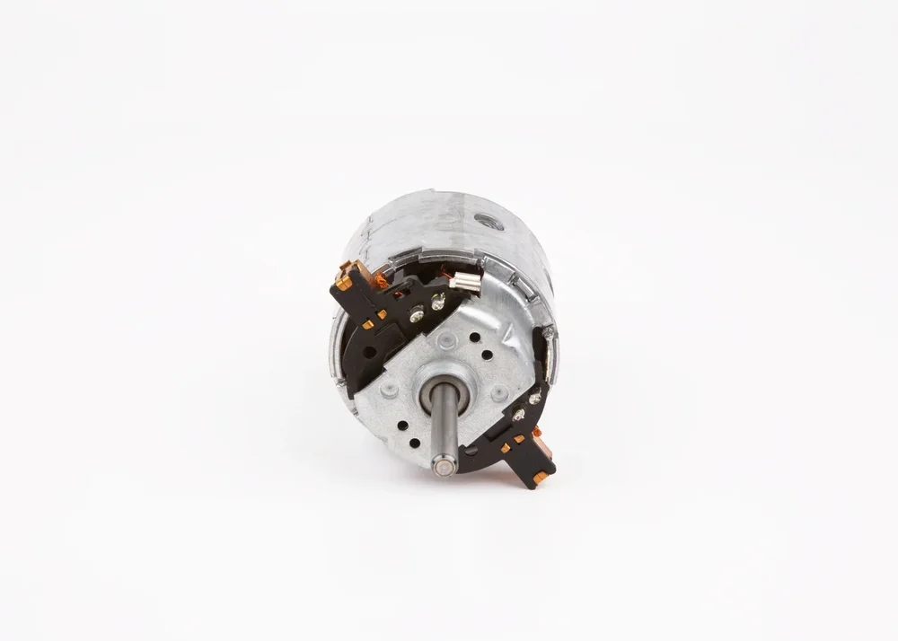 Elektromotor, vnitřní ventilátor BOSCH 0130111130