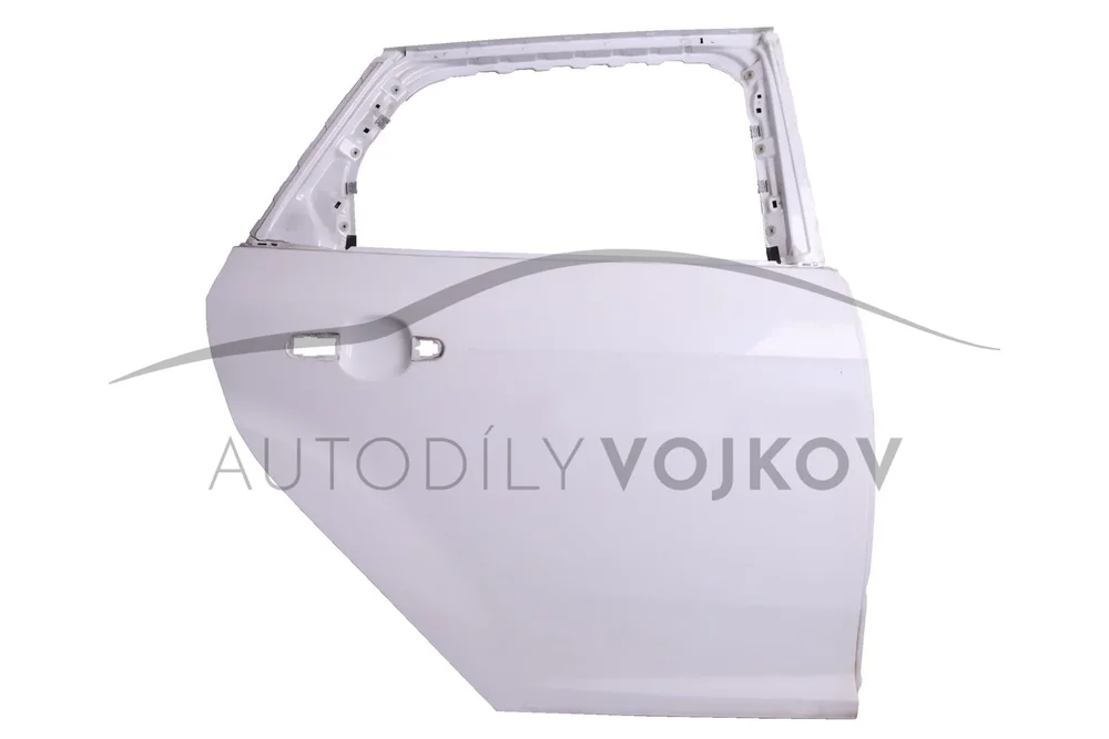 Dveře zadní pravé -2015 kombi PBM51-N24630-AE v:106001