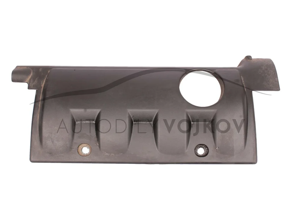 Horní kryt motoru 013789 v:64937