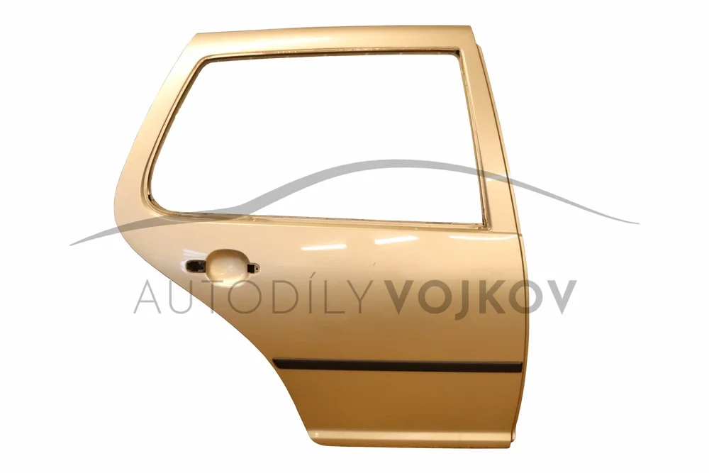 Dveře zadní pravé hatchback 1J6833056F v:80531